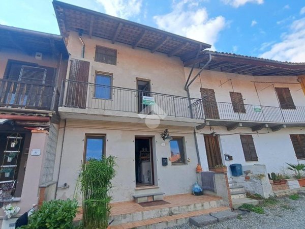 casa indipendente in vendita a Salussola in zona San Secondo