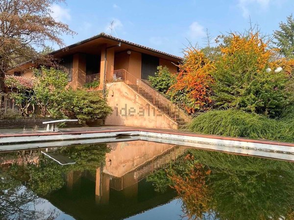 villa in vendita a Salussola in zona Vigellio