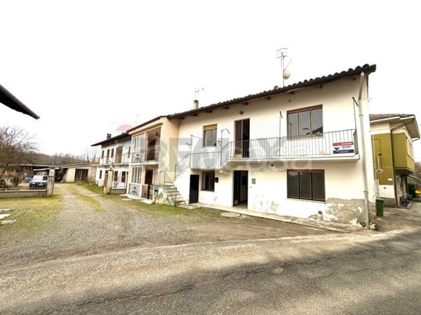 appartamento in vendita a Salussola in zona Vigellio