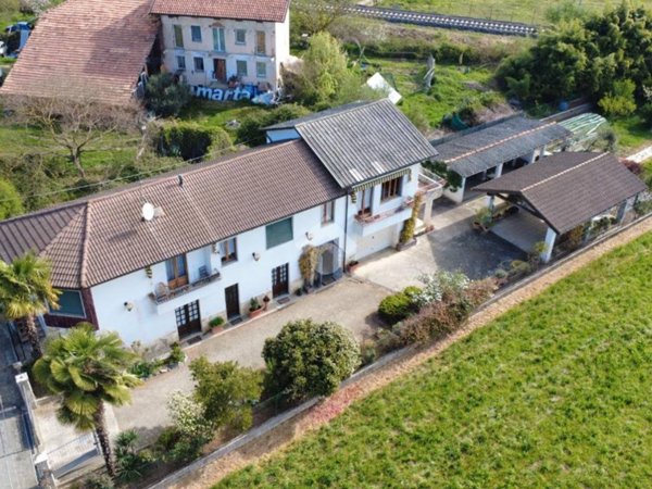 casa indipendente in vendita a Salussola in zona Vigellio