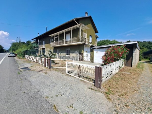 casa semindipendente in vendita a Salussola in zona San Secondo