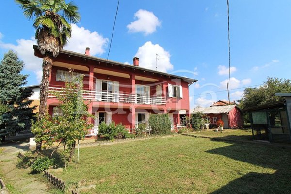 casa indipendente in vendita a Salussola in zona Vigellio