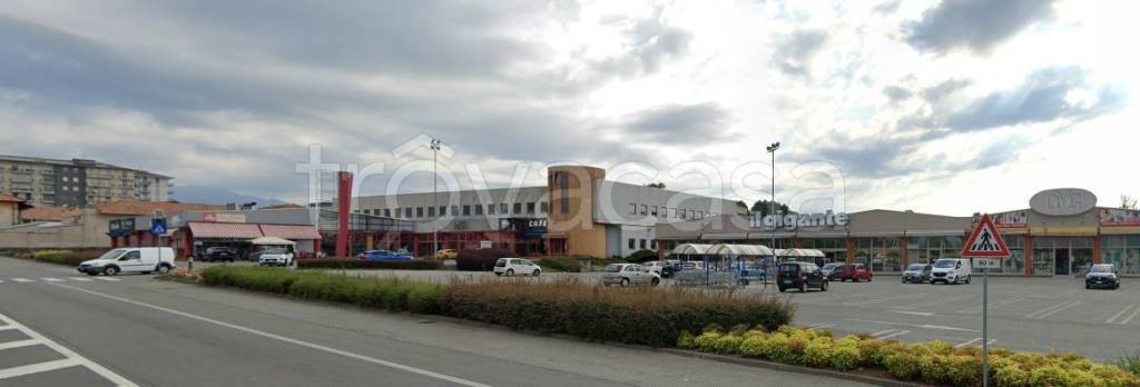 negozio in vendita a Sandigliano