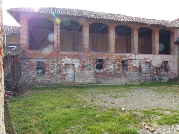 casale in vendita a Sandigliano