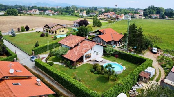 casa indipendente in vendita a Sandigliano
