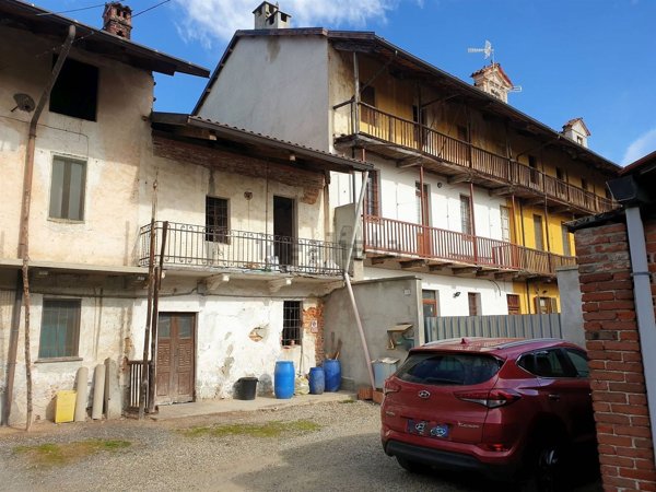 casa indipendente in vendita a Sandigliano