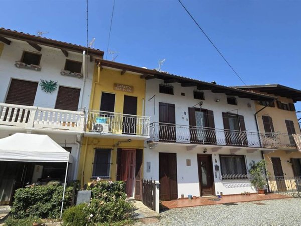 casa indipendente in vendita a Sandigliano