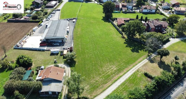terreno edificabile in vendita a Sandigliano