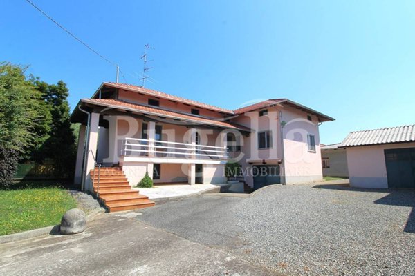casa indipendente in vendita a Sandigliano
