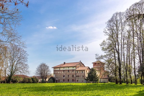 casale in vendita a Sandigliano