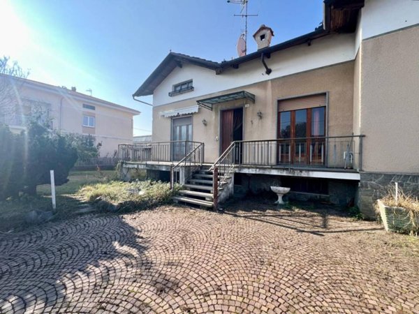 casa indipendente in vendita a Sandigliano