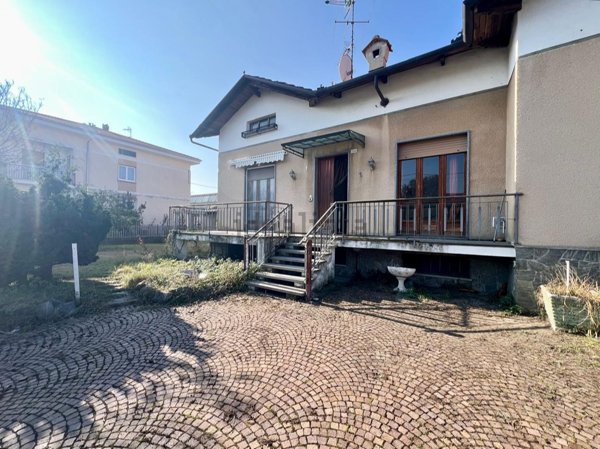 casa indipendente in vendita a Sandigliano