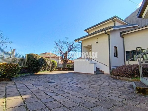 casa indipendente in vendita a Sandigliano