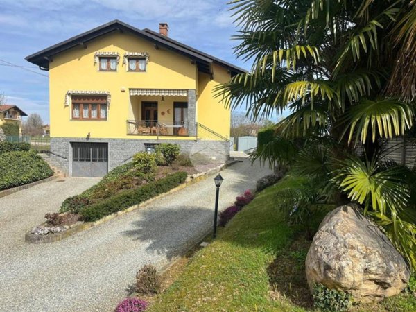 casa indipendente in vendita a Sandigliano