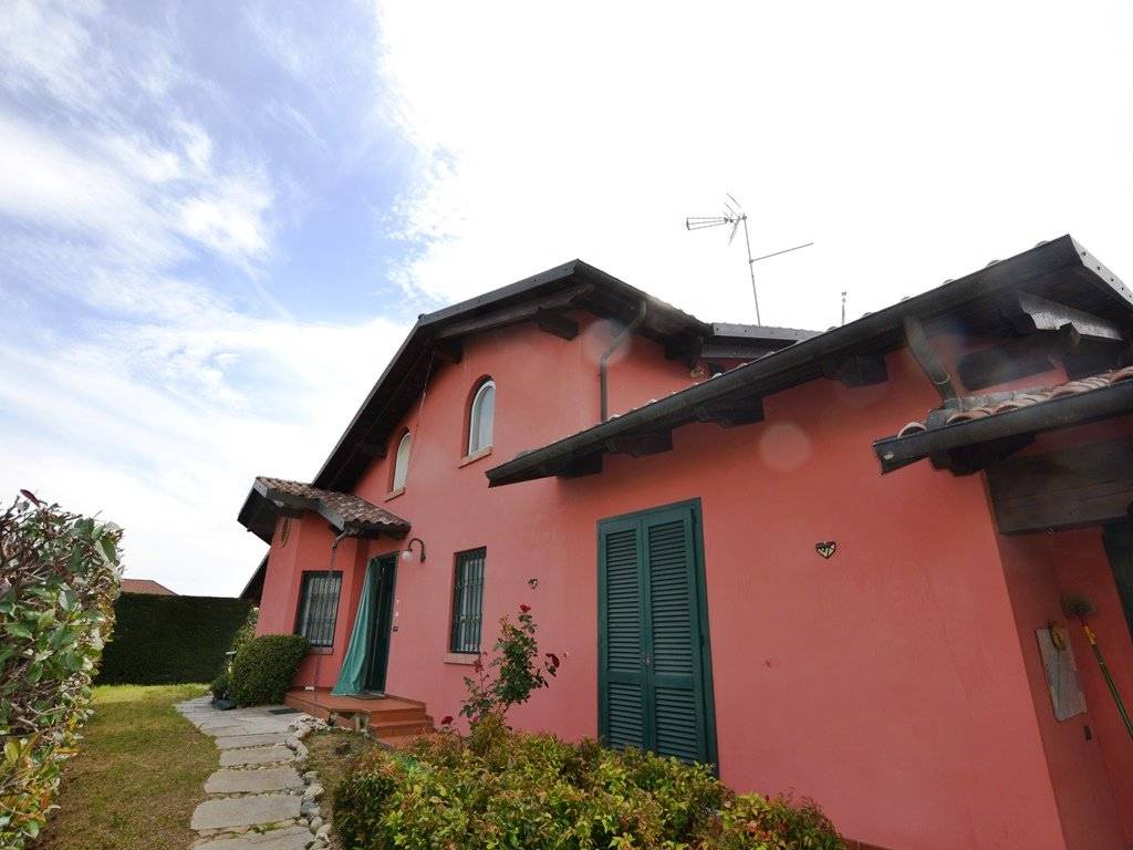 casa indipendente in vendita a Sandigliano