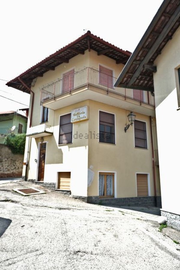 casa indipendente in vendita a Sordevolo