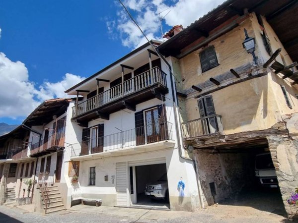casa indipendente in vendita a Sordevolo