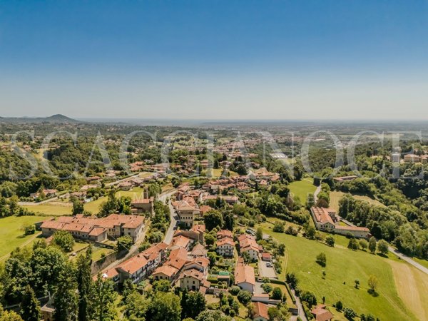 casa indipendente in vendita a Sordevolo