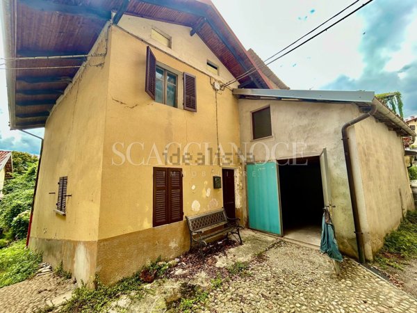 casa indipendente in vendita a Sordevolo