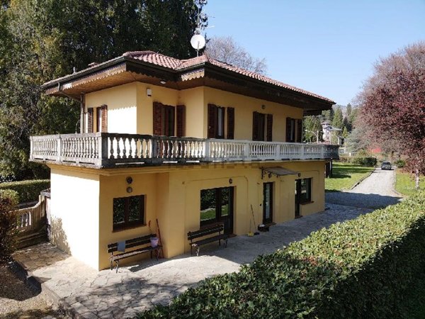 casa indipendente in vendita a Sordevolo