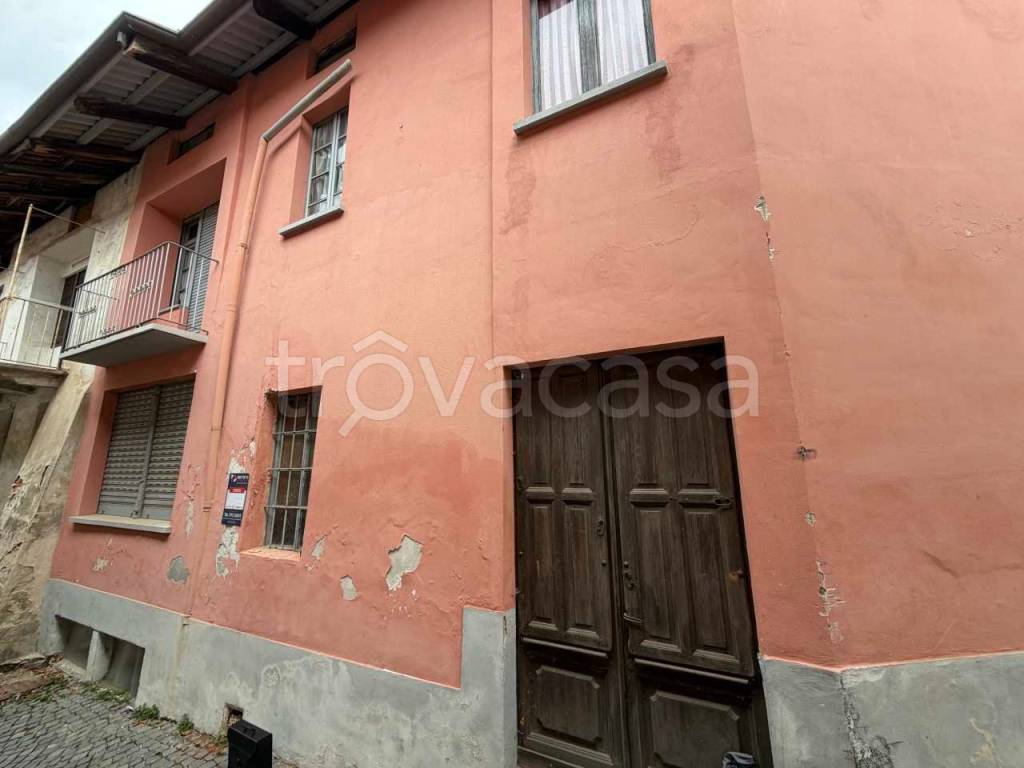 casa indipendente in vendita a Sordevolo