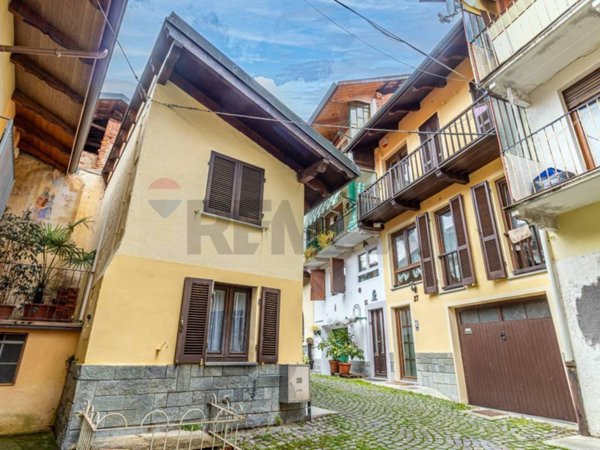 casa indipendente in vendita a Sordevolo