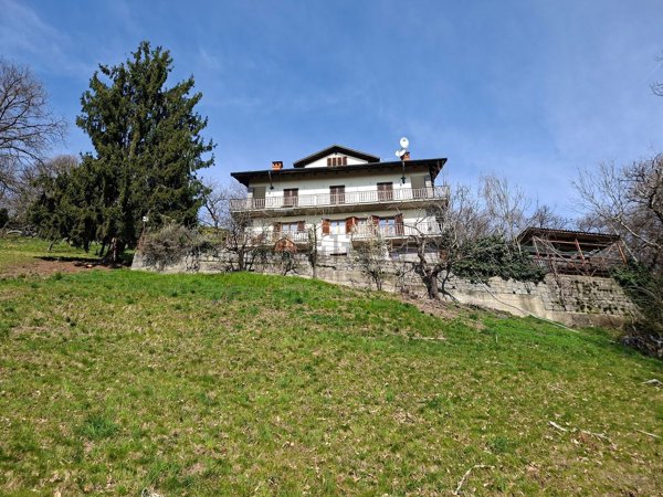 casa indipendente in vendita a Sordevolo