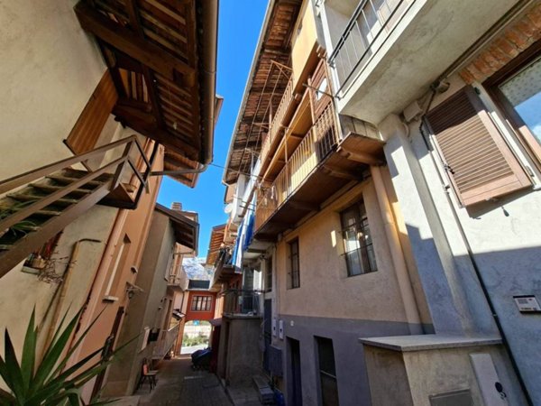 casa indipendente in vendita a Sordevolo