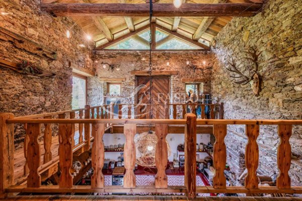casa indipendente in vendita a Sordevolo