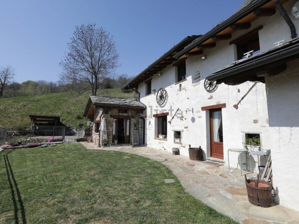 casa indipendente in vendita a Sordevolo