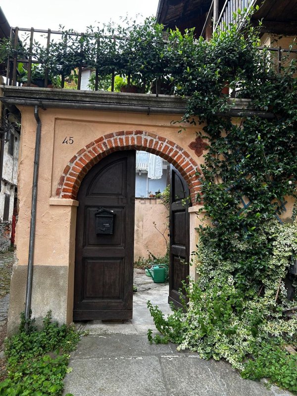 casa indipendente in vendita a Sordevolo