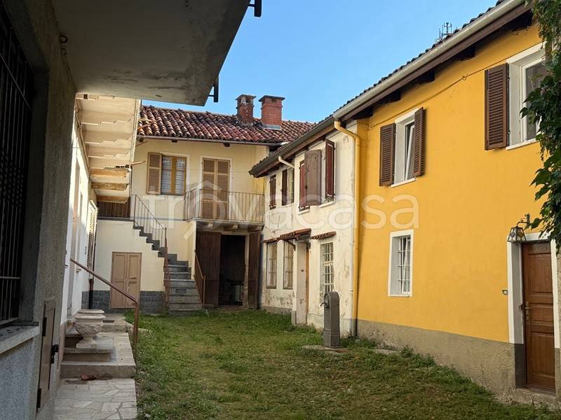 casa indipendente in vendita a Sordevolo