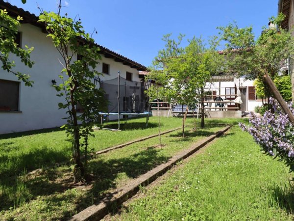 casa indipendente in vendita ad Alfiano Natta