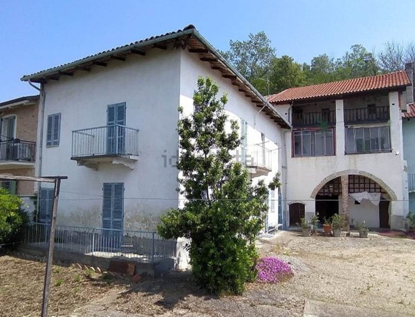locale di sgombero in vendita ad Alfiano Natta in zona Cardona