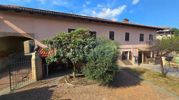 casa indipendente in vendita ad Alfiano Natta