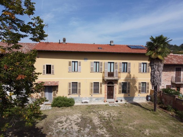 casa indipendente in vendita ad Alfiano Natta