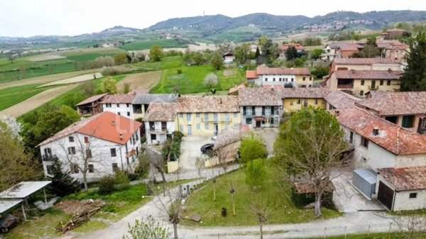 casa indipendente in vendita ad Alfiano Natta