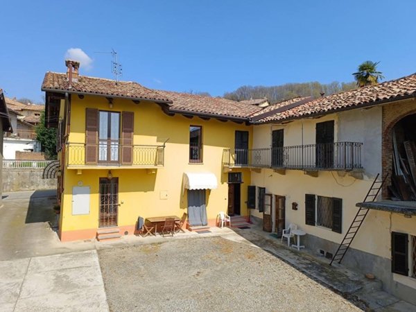 intera palazzina in vendita ad Alfiano Natta