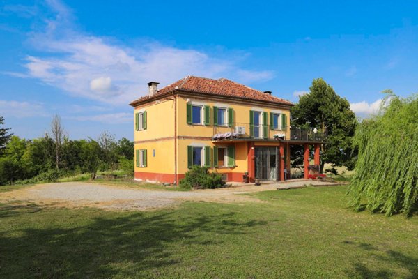 casa indipendente in vendita ad Alfiano Natta