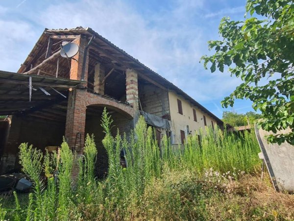 casa indipendente in vendita ad Alfiano Natta