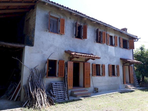 casa indipendente in vendita ad Alfiano Natta