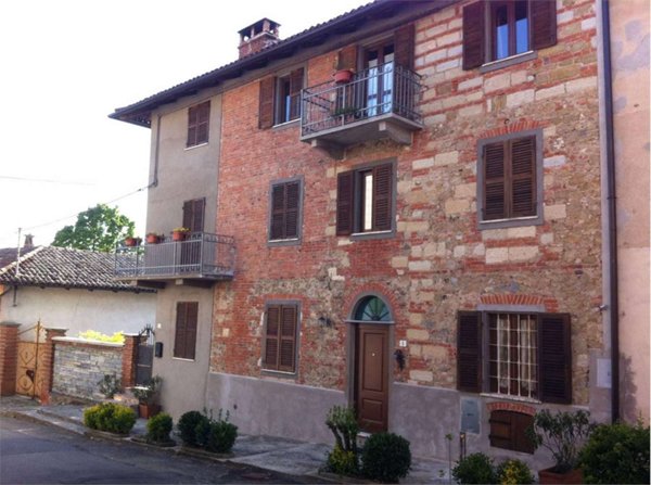 casa indipendente in vendita ad Alfiano Natta