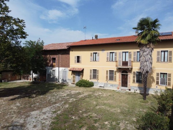 casa indipendente in vendita ad Alfiano Natta