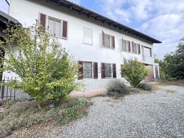 casa indipendente in vendita ad Alfiano Natta