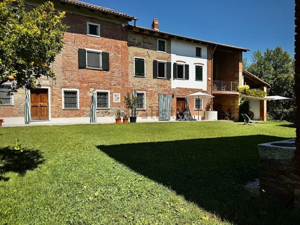 casale in vendita ad Alfiano Natta