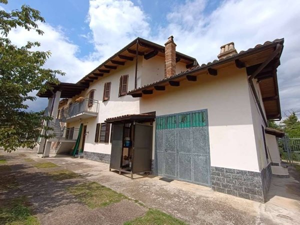 casa indipendente in vendita ad Alfiano Natta