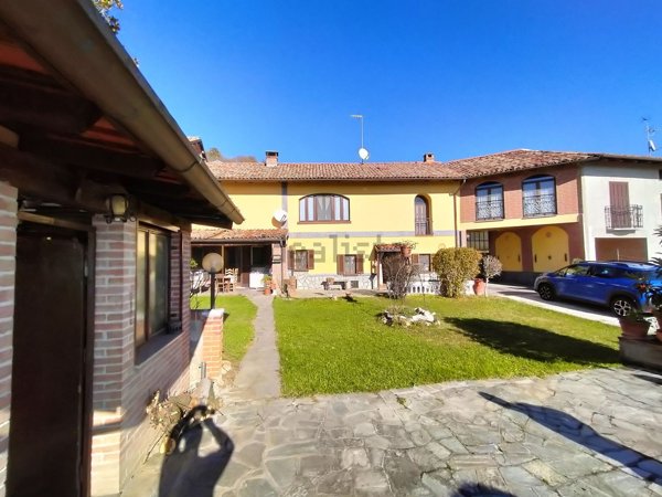 casa indipendente in vendita ad Alfiano Natta
