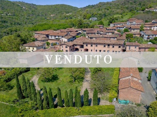 casa indipendente in vendita ad Alfiano Natta in zona Cardona