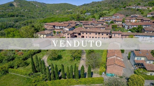 casa indipendente in vendita ad Alfiano Natta in zona Cardona