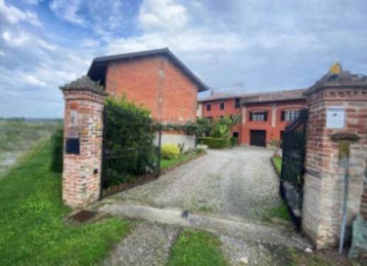 casa indipendente in vendita ad Alfiano Natta in zona Casarello